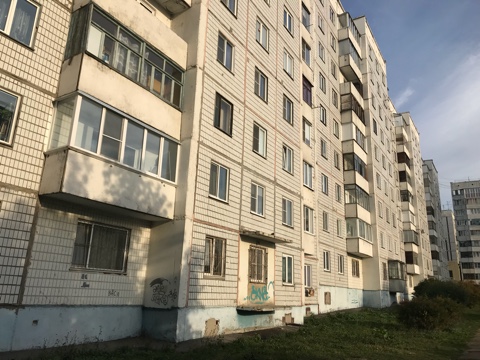край. Алтайский, г. Барнаул, ул. Попова, д. 75-фасад здания