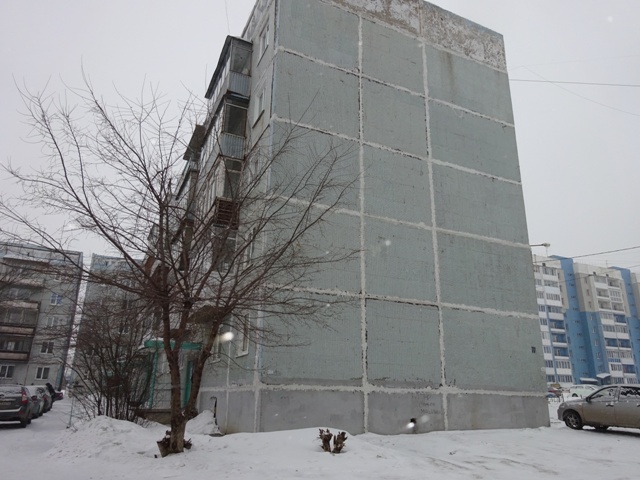 обл. Кемеровская, г. Белово, мкр. 3-й, д. 77-фасад здания