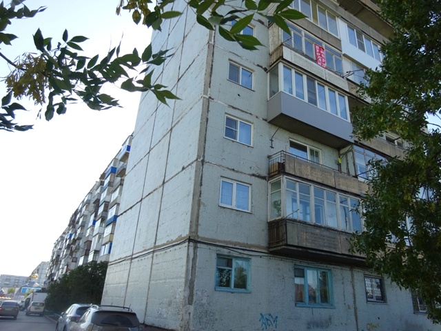 обл. Кемеровская, г. Белово, ул. Октябрьская, д. 59-фасад здания