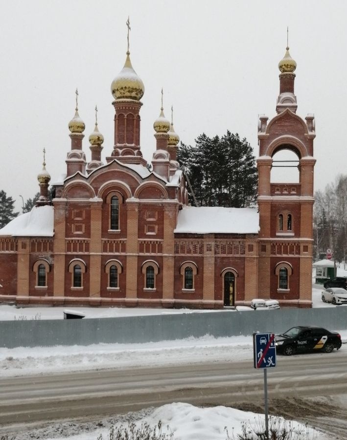 обл. Кемеровская, г. Кемерово, ул. Волгоградская, д. 33-фасад здания