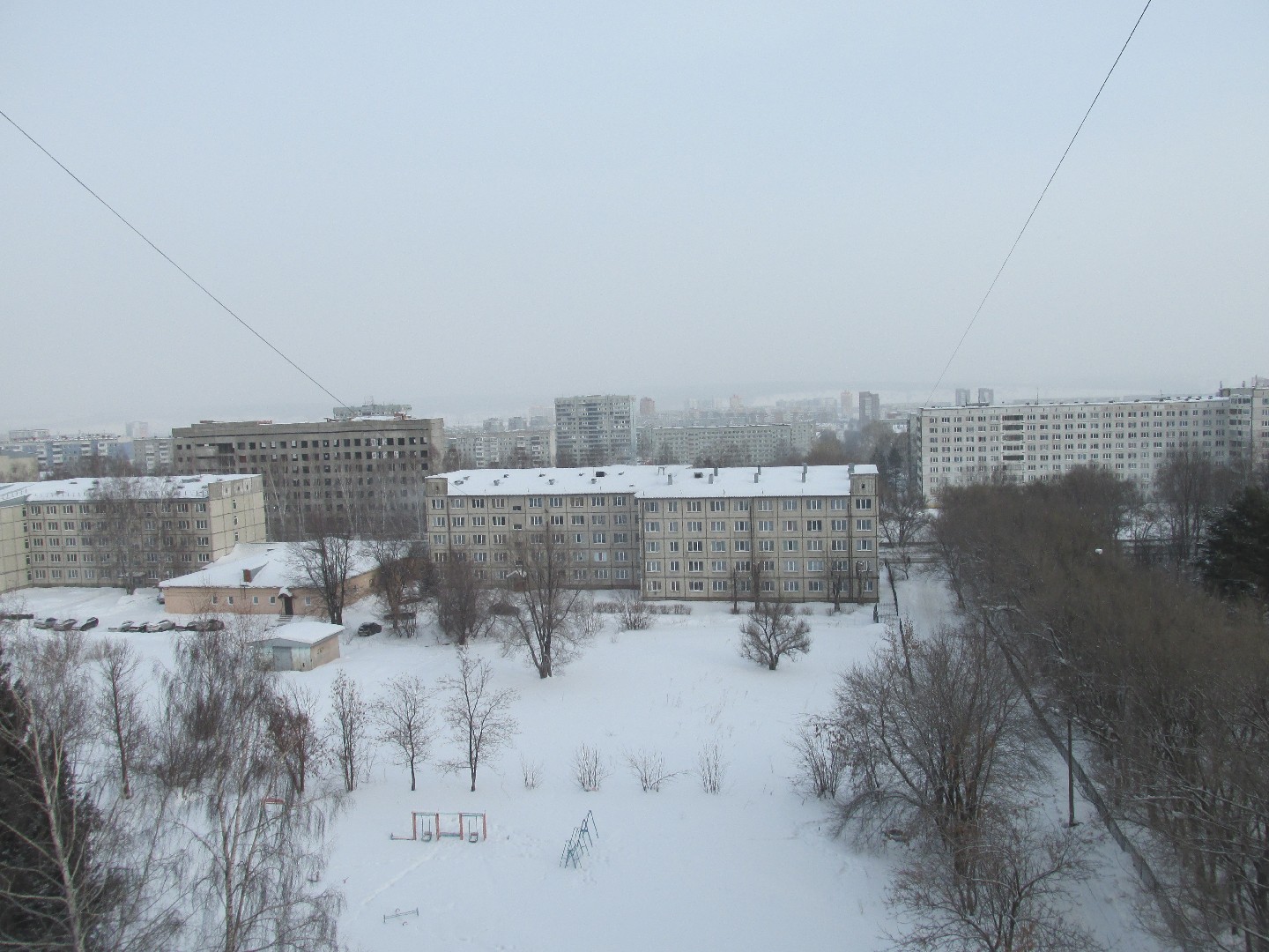 обл. Кемеровская, г. Кемерово, ул. Ворошилова, д. 17, к. а-придомовая территория