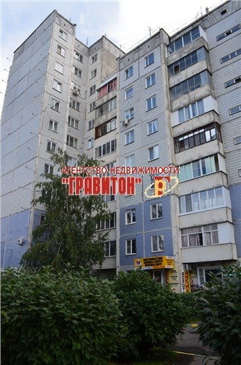край. Алтайский, г. Барнаул, ул. Попова, д. 137-фасад здания
