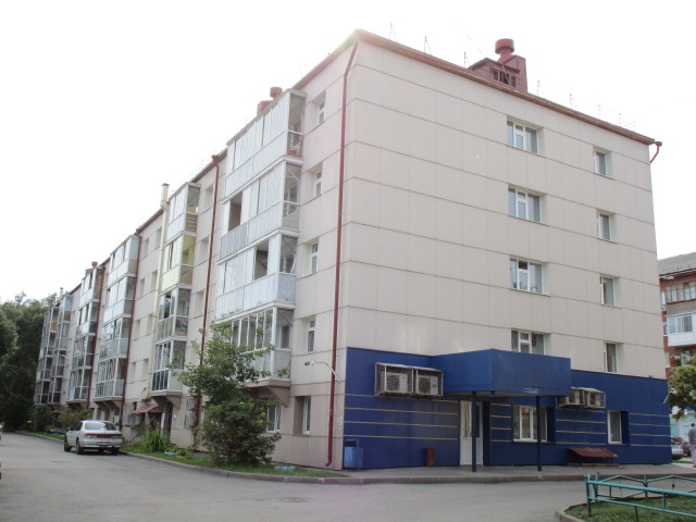 обл. Кемеровская, г. Кемерово, ул. Красная, д. 18-фасад здания