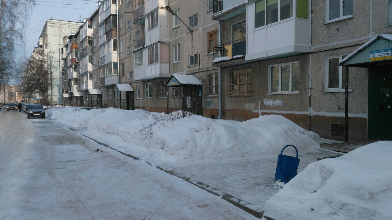 обл. Кемеровская, г. Кемерово, пр-кт. Ленинградский, д. 25-фасад здания