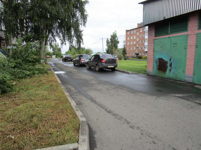 обл. Кемеровская, г. Кемерово, ул. Муромцева, д. 10-придомовая территория