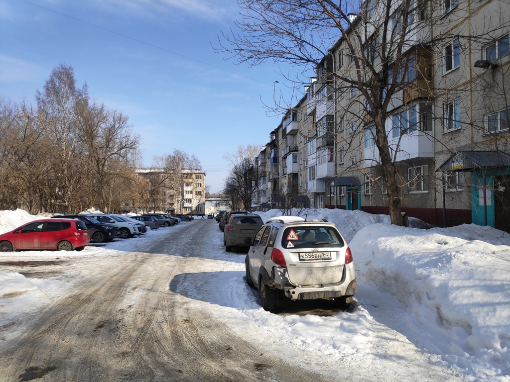 обл. Кемеровская, г. Кемерово, пр-кт. Октябрьский, д. 67а-фасад здания