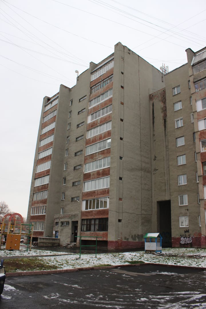 обл. Кемеровская, г. Кемерово, ул. Патриотов, д. 18-фасад здания