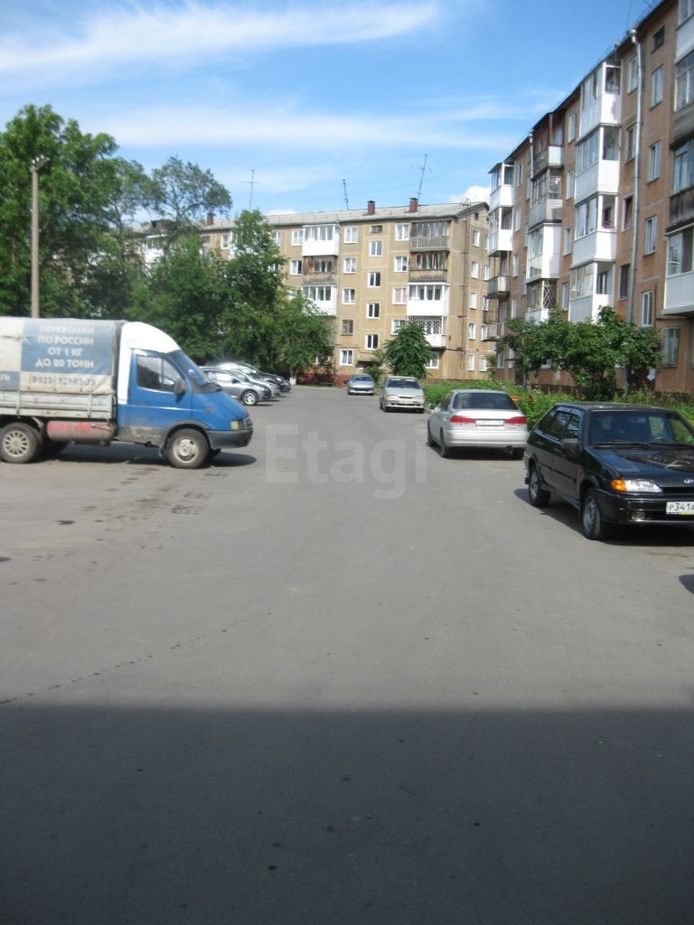 обл. Кемеровская, г. Кемерово, ул. Сибиряков-Гвардейцев, д. 308-придомовая территория