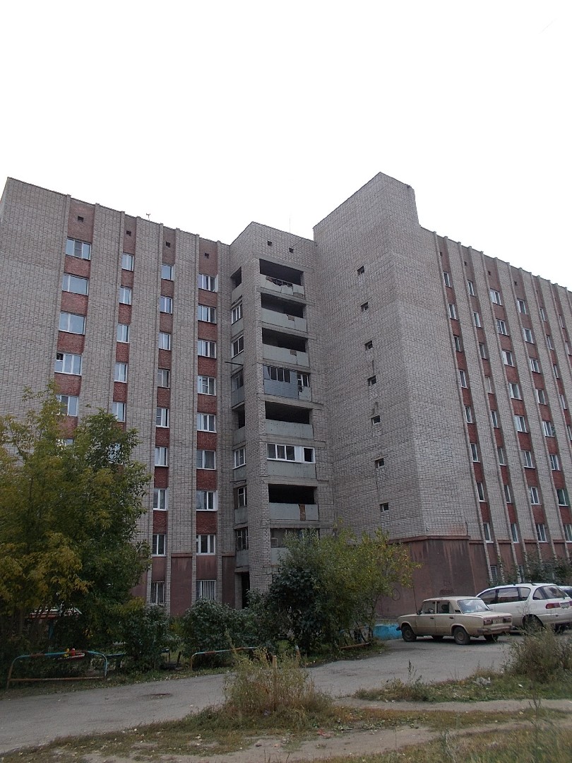 край. Алтайский, г. Барнаул, ул. Привокзальная, д. 5а-фасад здания
