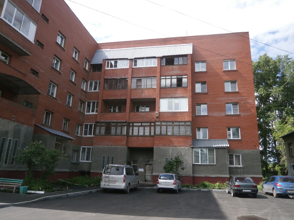обл. Кемеровская, г. Кемерово, ул. Черемховская, д. 4-фасад здания