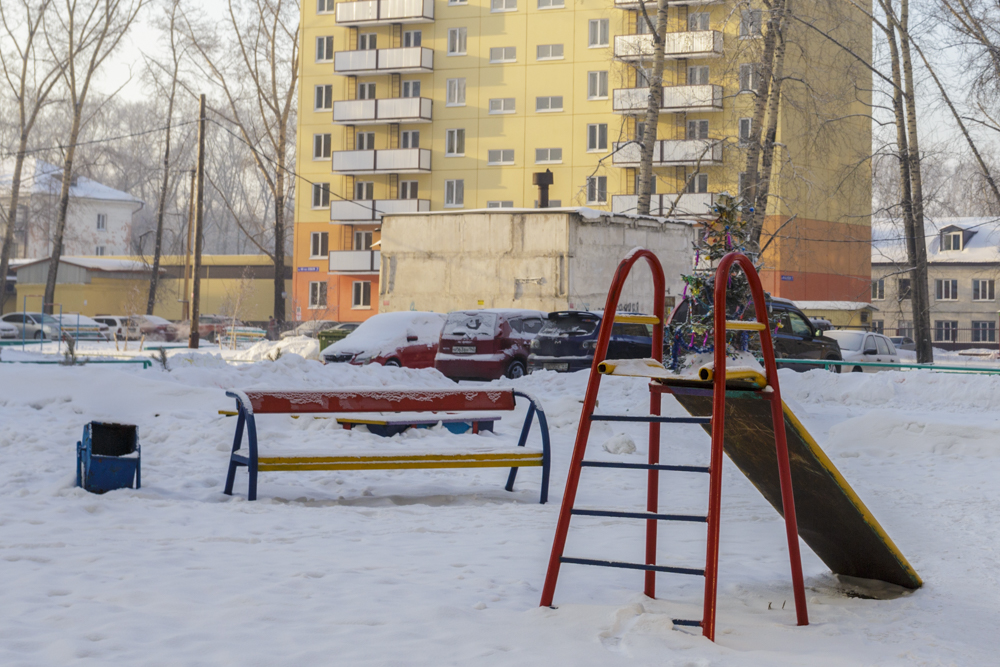 обл. Кемеровская, г. Новокузнецк, ул. Горьковская, д. 2, стр. жилой дом-придомовая территория