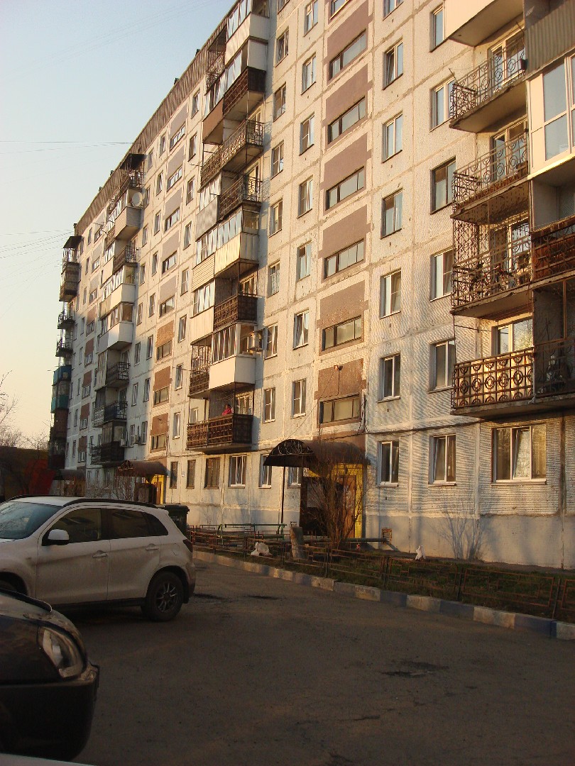 обл. Кемеровская, г. Новокузнецк, ул. Запорожская, д. 9-фасад здания