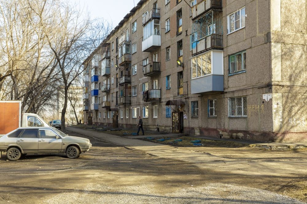 обл. Кемеровская, г. Новокузнецк, ул. Микрорайон 13, д. 9-фасад здания