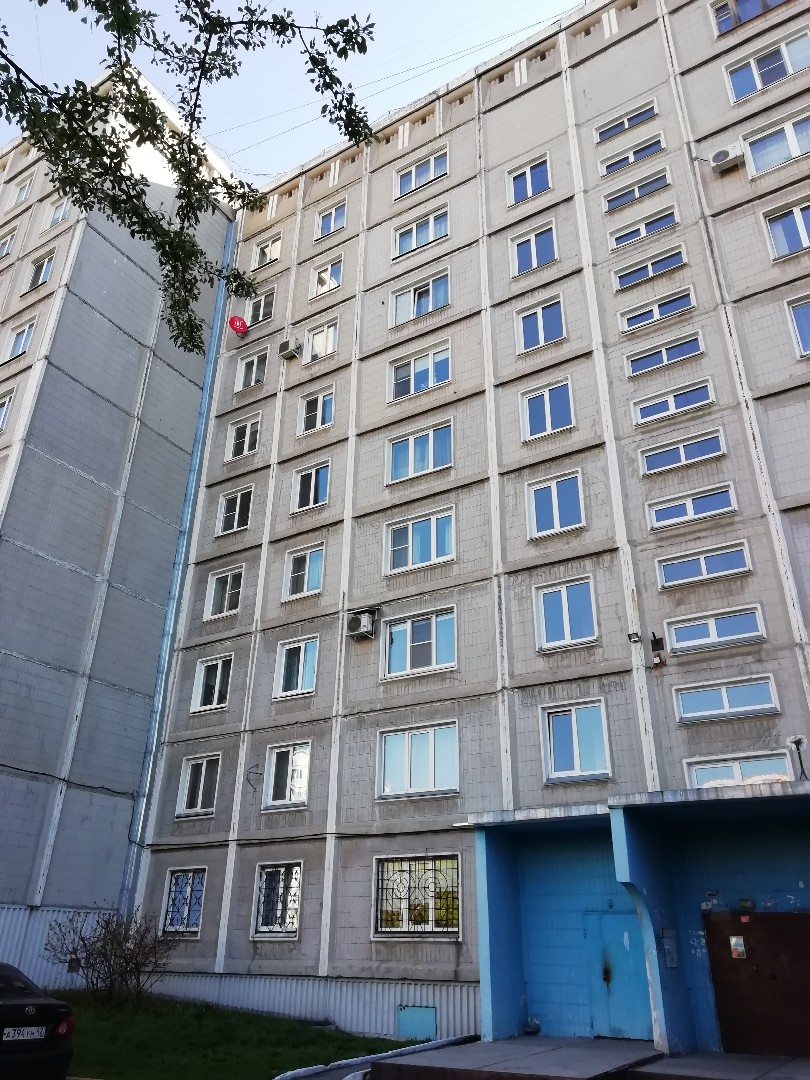 обл. Кемеровская, г. Новокузнецк, ул. Рокоссовского, д. 17-фасад здания