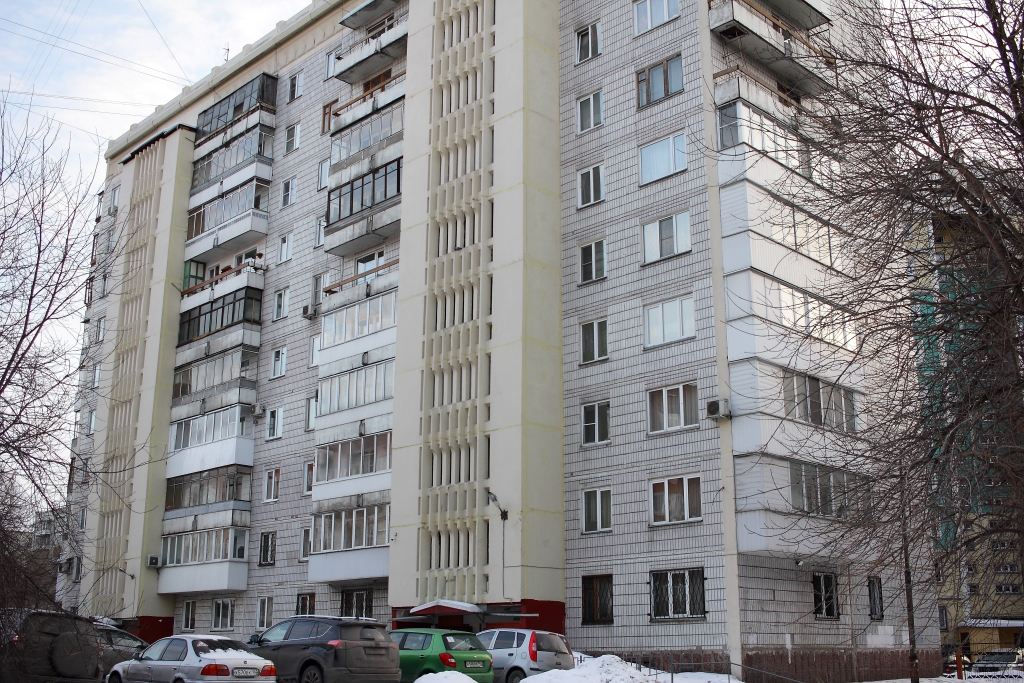 обл. Кемеровская, г. Новокузнецк, ул. Тольятти, д. 51-фасад здания