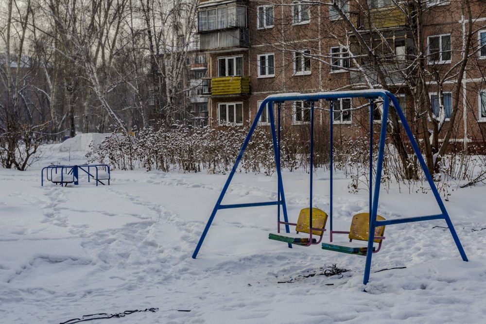 обл. Кемеровская, г. Новокузнецк, ул. Тореза, д. 44-придомовая территория