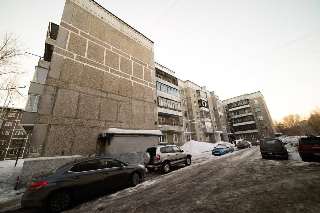 обл. Кемеровская, г. Новокузнецк, ул. Транспортная, д. 113б-фасад здания