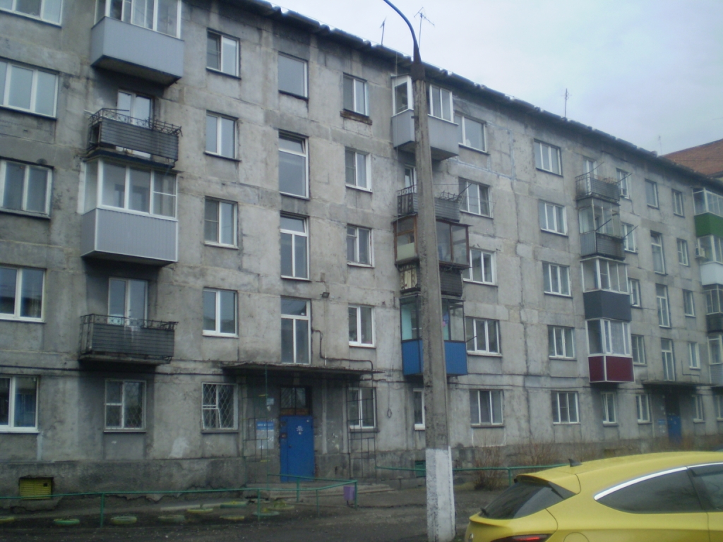 обл. Кемеровская, г. Новокузнецк, ул. Циолковского, д. 8-фасад здания