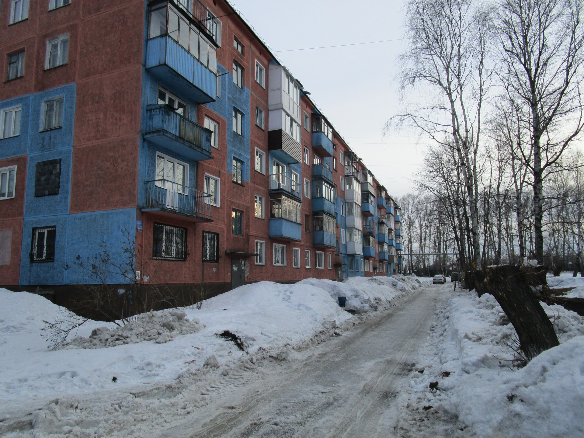 обл. Кемеровская, г. Полысаево, ул. Крупской, д. 110-фасад здания