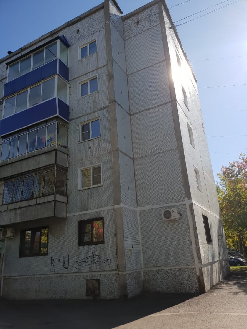 обл. Кемеровская, г. Прокопьевск, ул. Гайдара, д. 30-фасад здания
