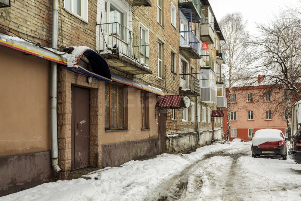 обл. Кемеровская, г. Прокопьевск, ул. Тюленина, д. 5-фасад здания