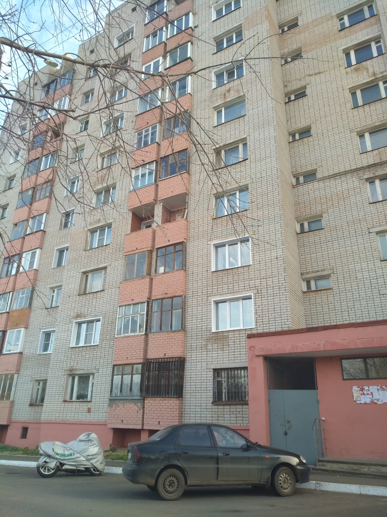 обл. Кировская, г. Киров, ул. Мира, д. 1-фасад здания