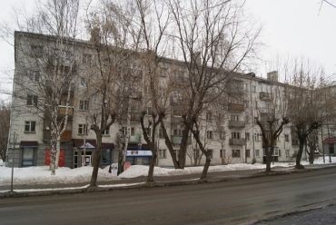 обл. Кировская, г. Киров, ул. Преображенская, д. 93-фасад здания