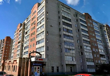 обл. Кировская, г. Киров, ул. Чапаева, д. 7-фасад здания