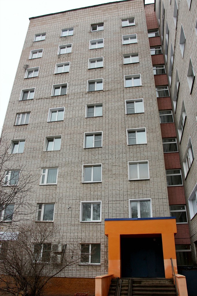 обл. Кировская, г. Киров, ул. Чехова, д. 8-фасад здания