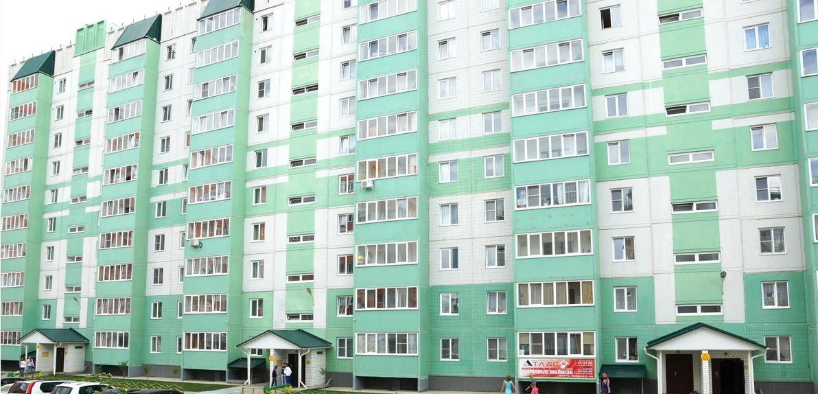 край. Алтайский, г. Барнаул, ул. Сергея Семенова, д. 7-фасад здания