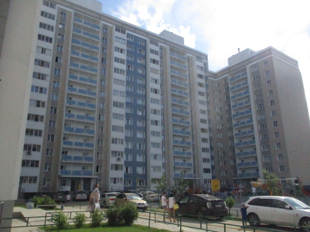край. Алтайский, г. Барнаул, ул. Сиреневая, д. 4-фасад здания