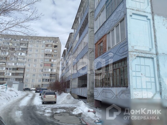 край. Алтайский, г. Барнаул, ул. Советской Армии, д. 131а-фасад здания