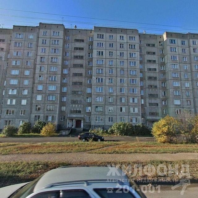 край. Алтайский, г. Барнаул, ул. Советской Армии, д. 133 Б-фасад здания