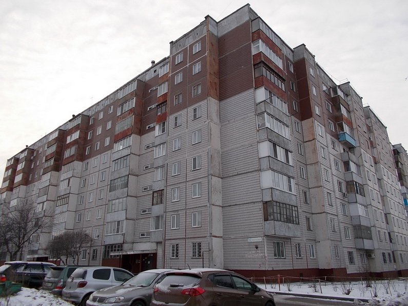 край. Алтайский, г. Барнаул, ул. Солнечная Поляна, д. 35-фасад здания
