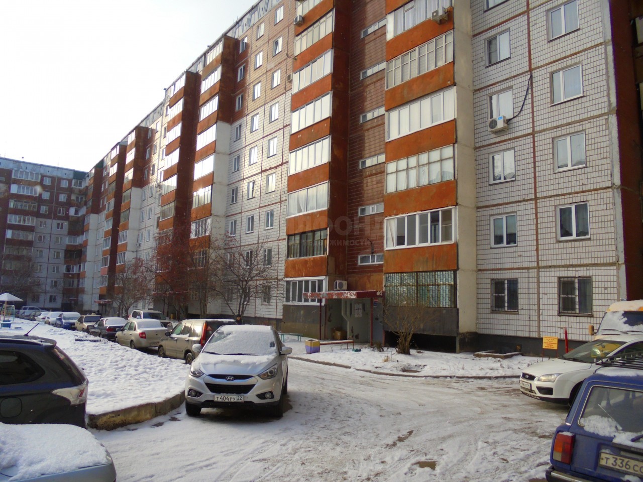 край. Алтайский, г. Барнаул, ул. Солнечная Поляна, д. 55-фасад здания