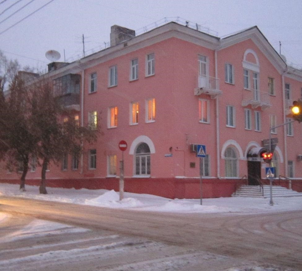 край. Алтайский, г. Барнаул, пр-кт. Социалистический, д. 32-фасад здания