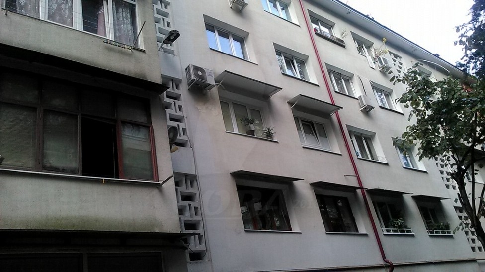 край. Краснодарский, г. Сочи, ул. Дмитриевой, д. 32-фасад здания