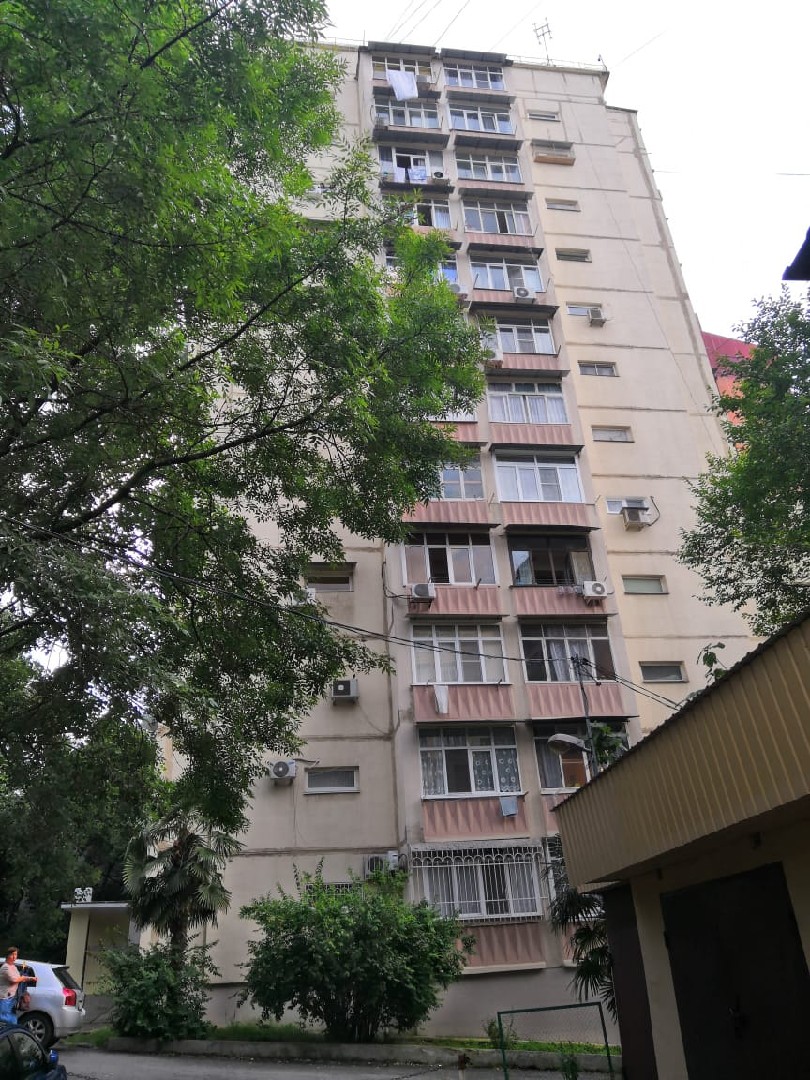край. Краснодарский, г. Сочи, ул. Пирогова, д. 6, к. 1,-фасад здания