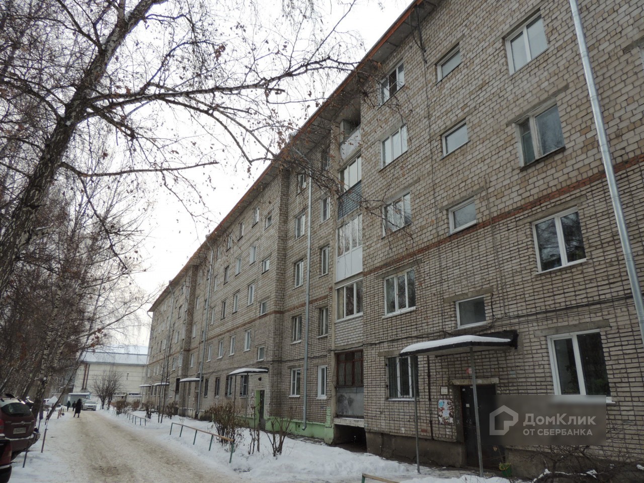 край. Алтайский, г. Барнаул, ул. Сухэ-Батора, д. 31-фасад здания