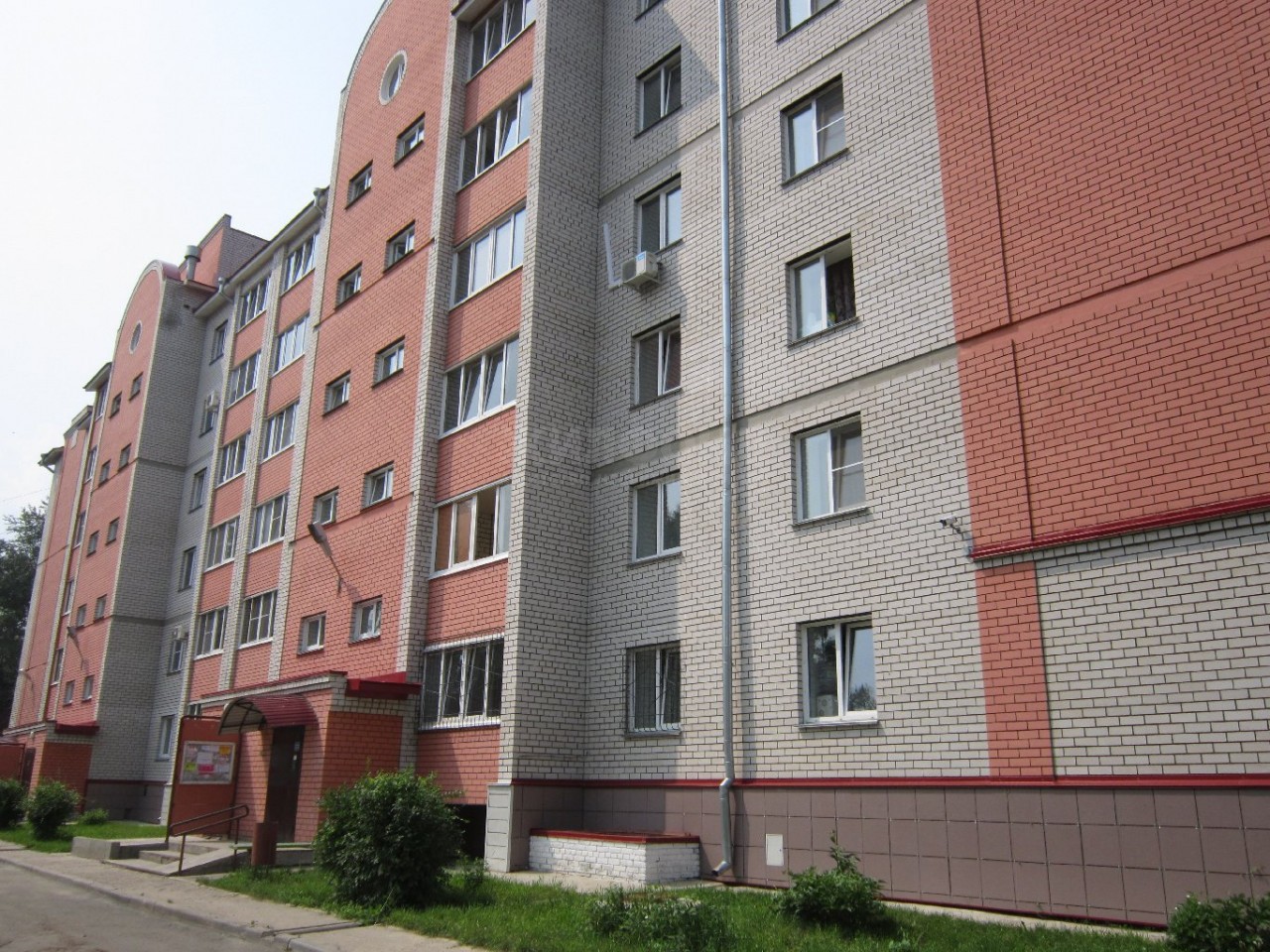 край. Алтайский, г. Барнаул, ул. Телефонная, д. 34-А-фасад здания