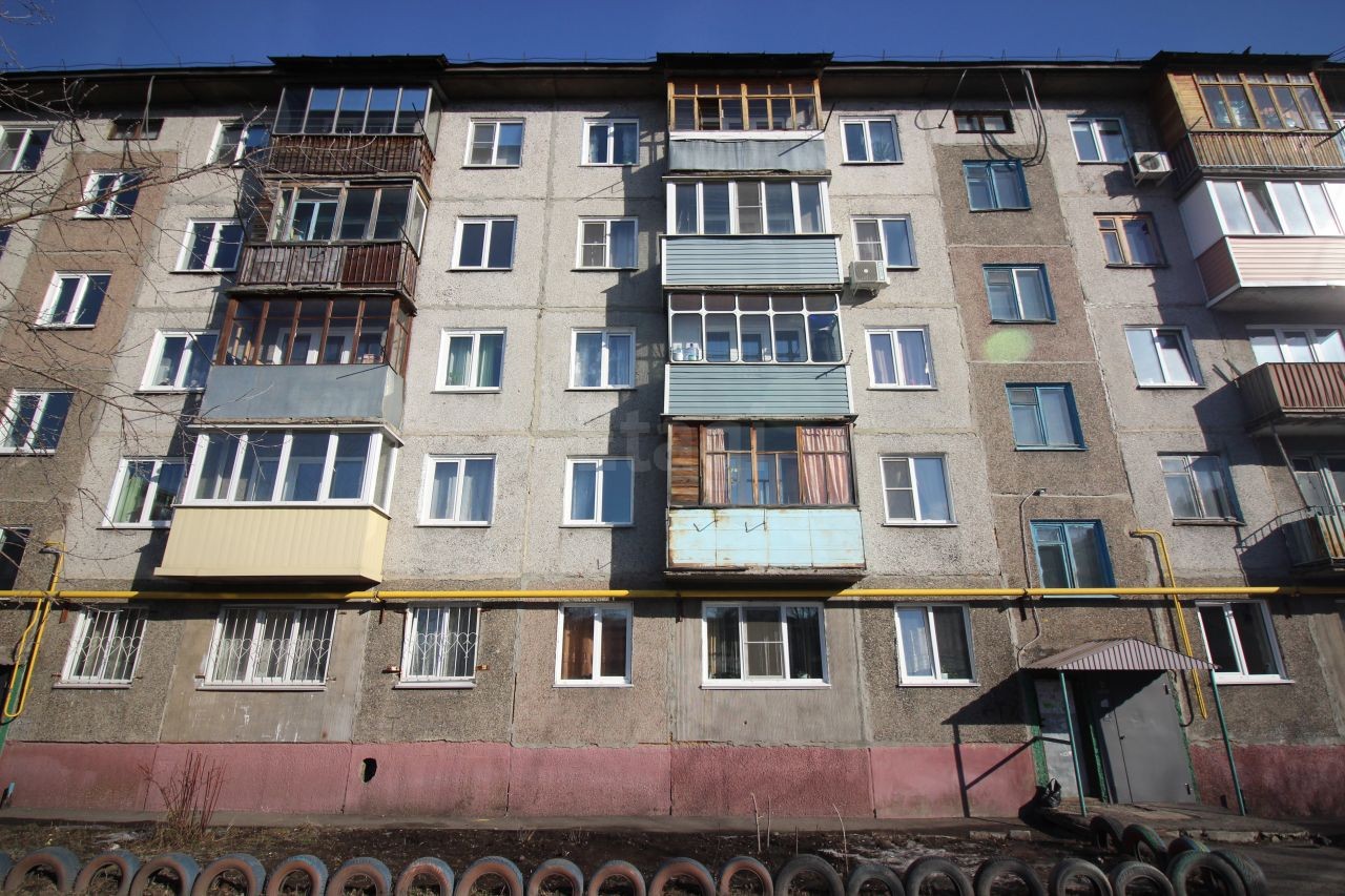 край. Алтайский, г. Барнаул, ул. Телефонная, д. 54-фасад здания