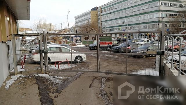 край. Красноярский, г. Красноярск, ул. Республики, д. 35-придомовая территория