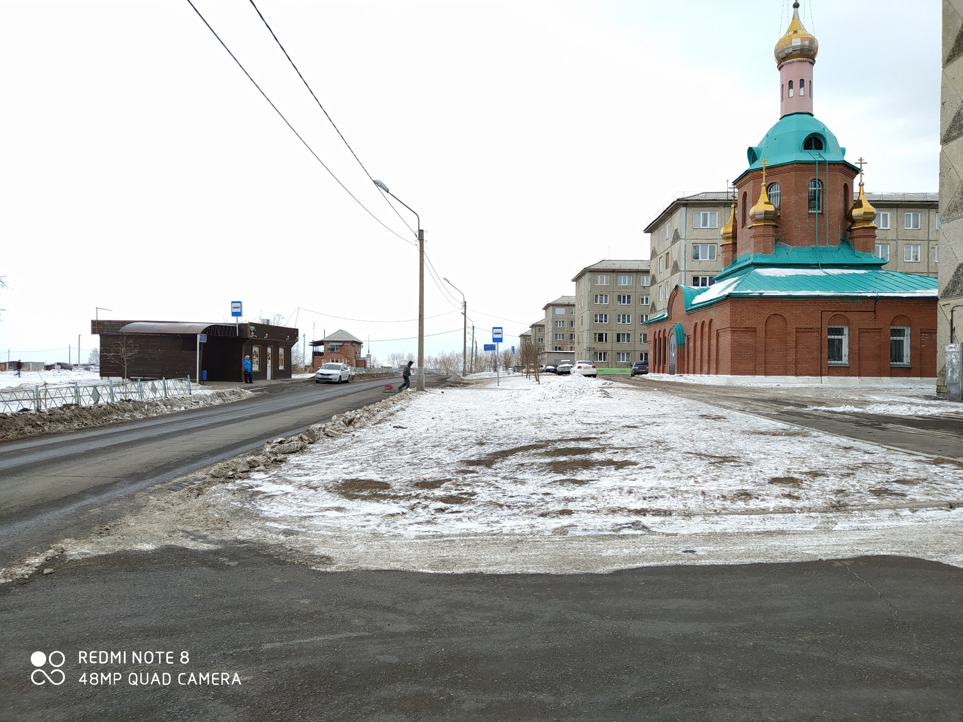 край. Красноярский, г. Красноярск, ул. Светлова, д. 9/1-придомовая территория