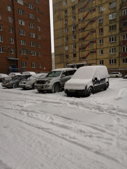 край. Красноярский, г. Норильск, ул. Комсомольская, д. 39-придомовая территория