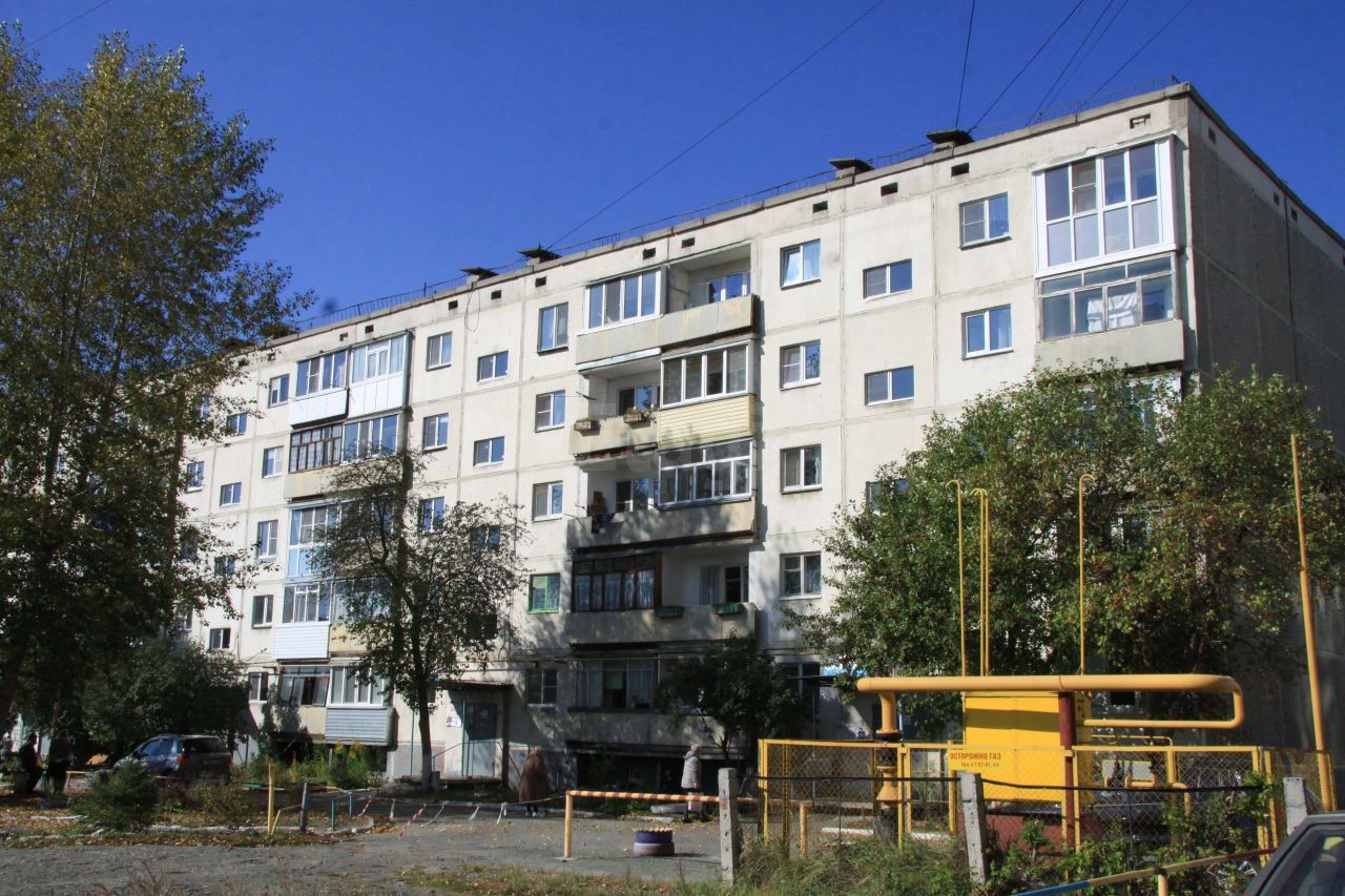 обл. Курганская, г. Курган, ул. Радионова, д. 22-фасад здания