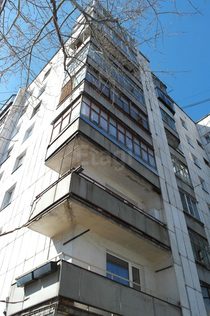обл. Курганская, г. Курган, ул. Радионова, д. 56-фасад здания
