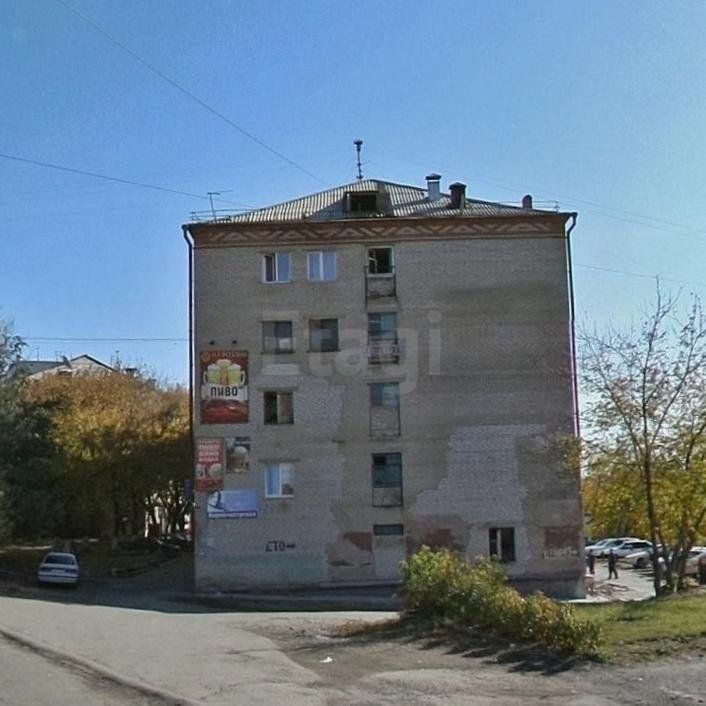 край. Алтайский, г. Барнаул, ул. Чудненко, д. 95-фасад здания