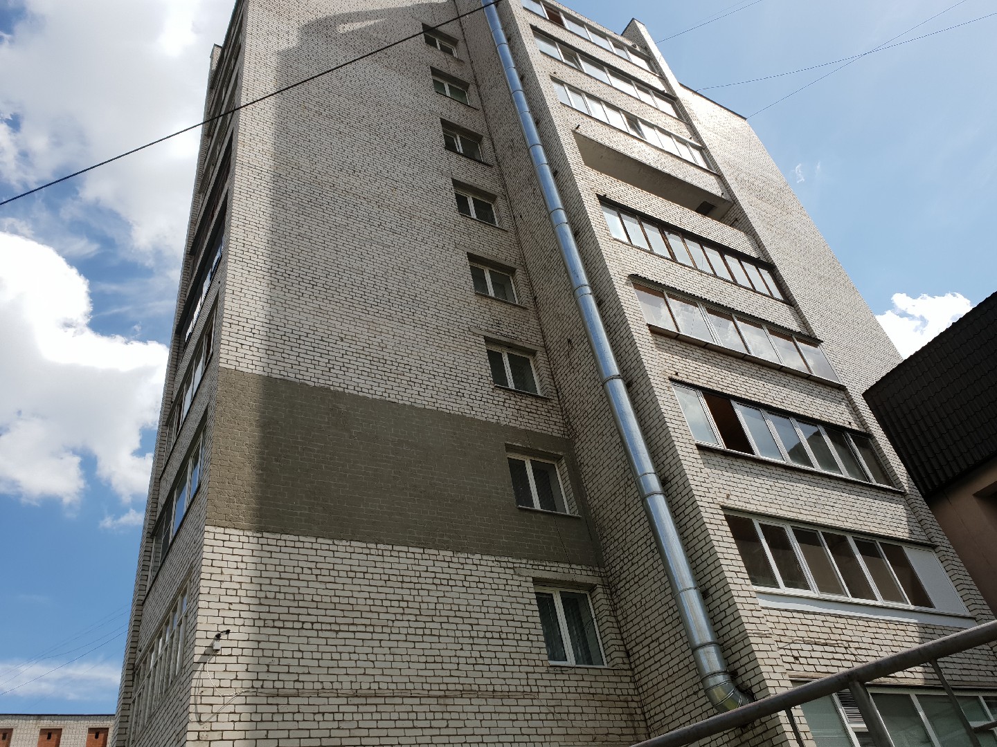 обл. Курская, г. Железногорск, ул. Гагарина, д. 14, к. 2-фасад здания