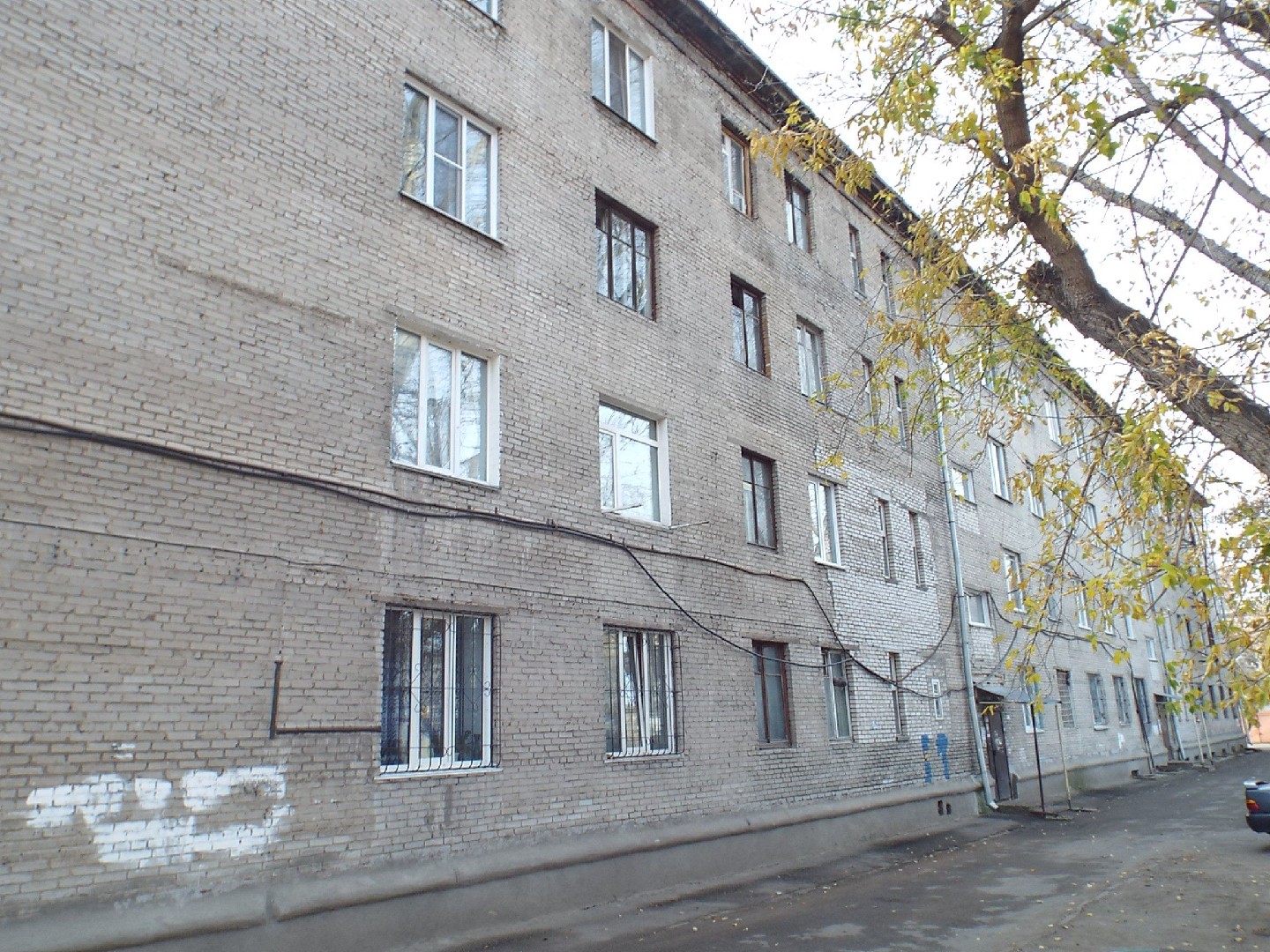 край. Алтайский, г. Барнаул, ул. 40 лет Октября, д. 29А-фасад здания