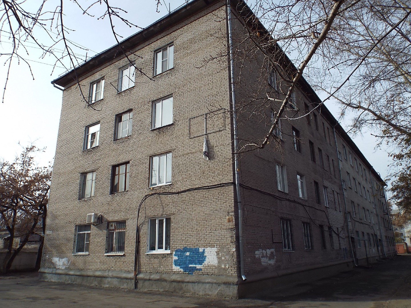 край. Алтайский, г. Барнаул, ул. 40 лет Октября, д. 29А-фасад здания
